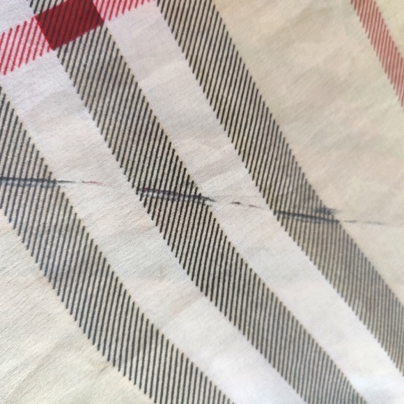 Burberry Scarf With Horse Logo- Preloved - Picture 10 of 11